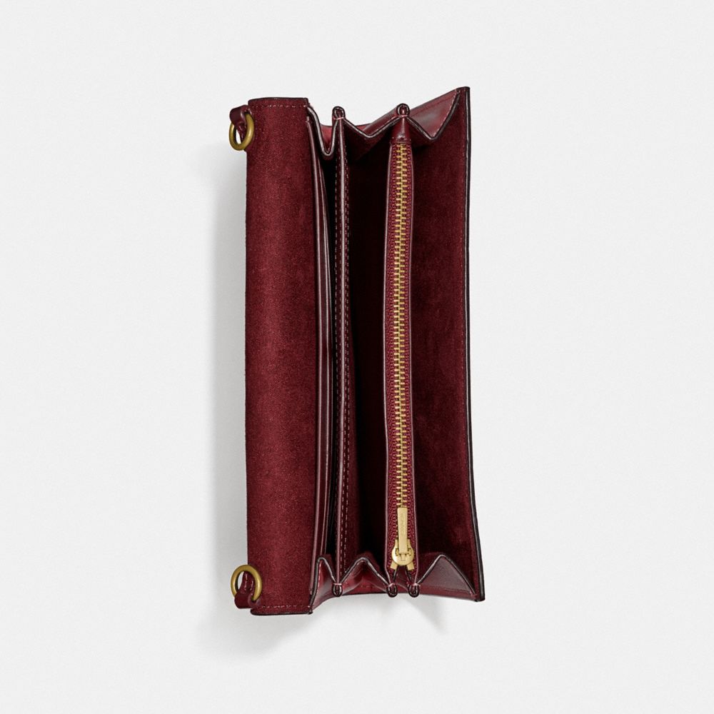 TABBY CHAIN CLUTCH IN COLORBLOCK - Alternate View 2