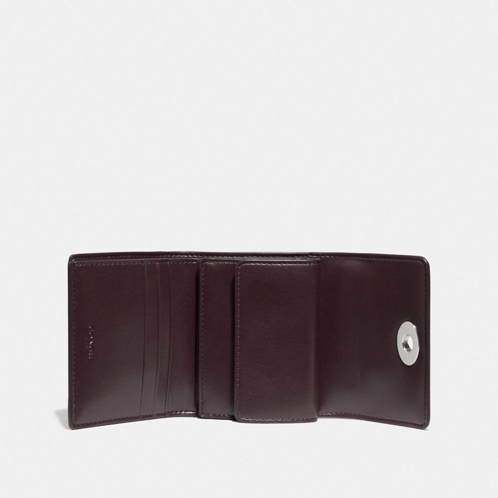 SIGNATURE TURNLOCK SMALL WALLET - Alternate View 1