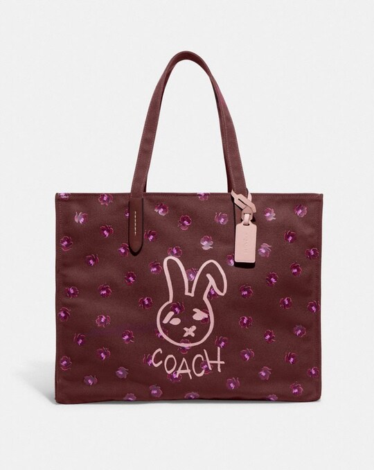 TOTE 42 WITH RABBIT IN RECYCLED CANVAS