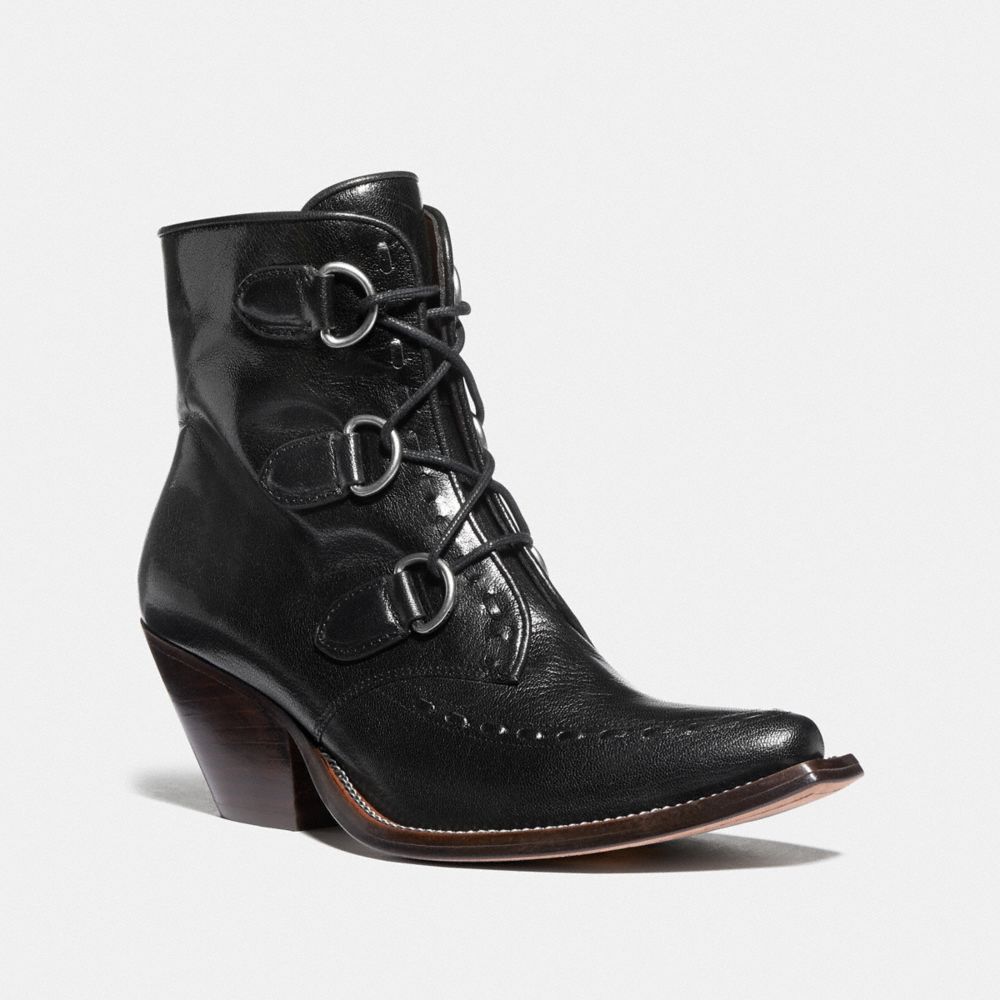 LACE UP CHAIN BOOTIE